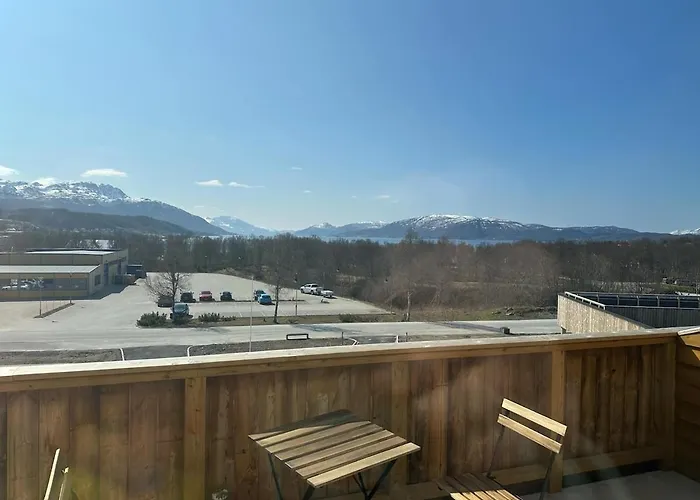 Helt Ny Sentral 2-roms I Dyroy Lägenhet *