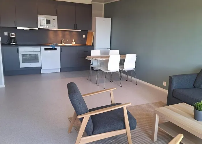 Lägenhet Helt Ny Sentral 2-roms I Dyroy Brostadbotn